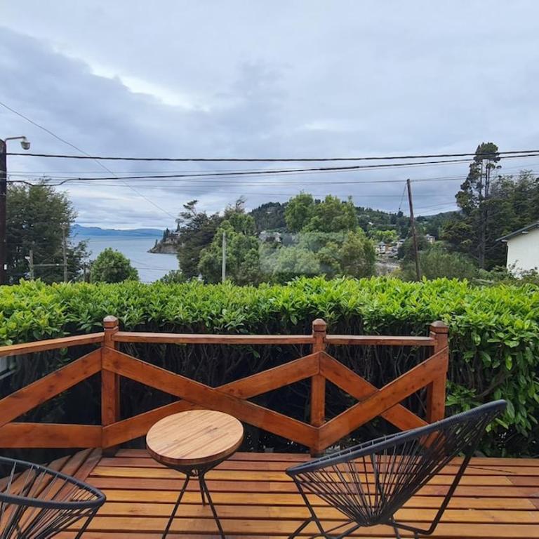 Monoambiente con deck y vista al lago en Playa Bonita - Apartamento de 1 dormitorio - 7