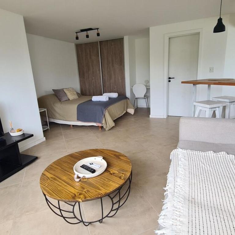 Monoambiente con deck y vista al lago en Playa Bonita - Apartamento de 1 dormitorio - 16