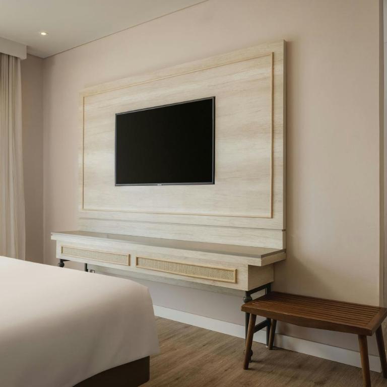 Ermita Cartagena, a Tribute Portfolio Hotel - Premium Ocean View, Guest room, 1 King, Ocean view - 3