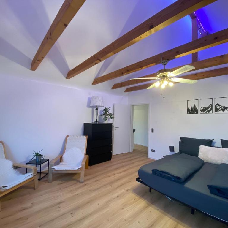 Modernes & zentral gelegenes Ferienhaus mit Garten und Parkplatz - Haus mit 3 Schlafzimmern - 20