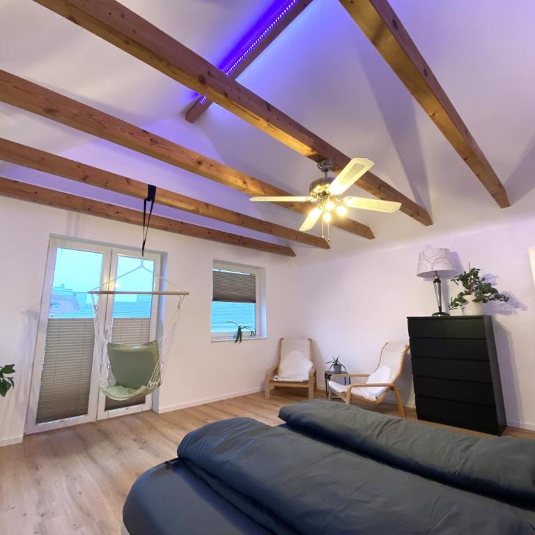 Modernes & zentral gelegenes Ferienhaus mit Garten und Parkplatz - Haus mit 3 Schlafzimmern - 19