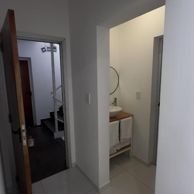 Moderno con vistas al Río - Two-Bedroom Apartment - 11