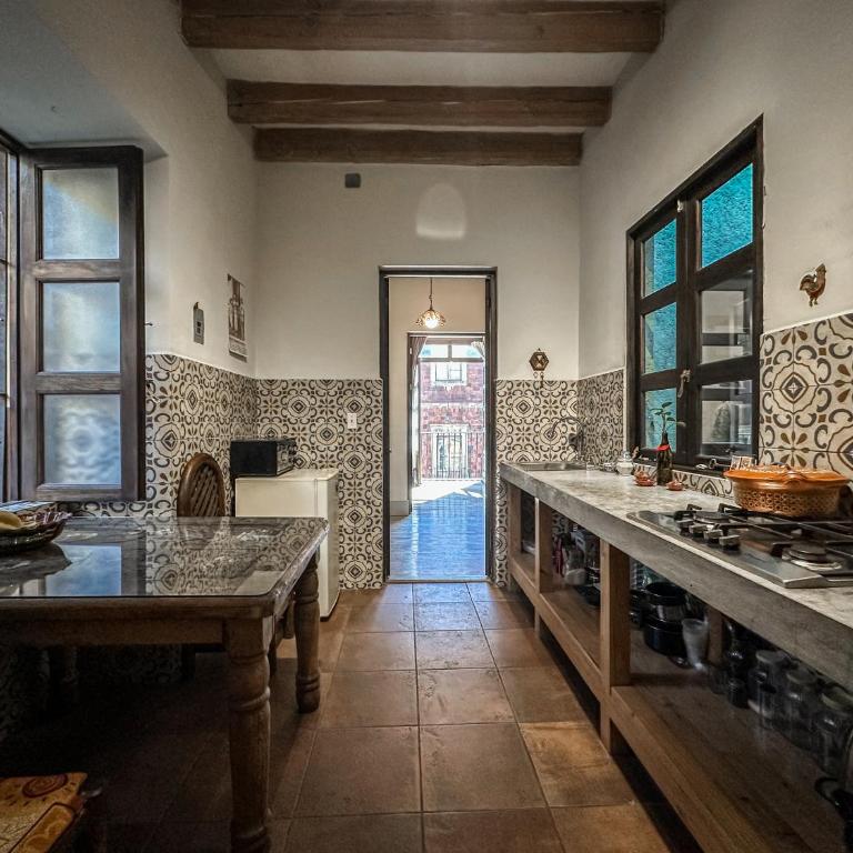 Your home in the heart of Mexico City! - Two-Bedroom Apartment - 4