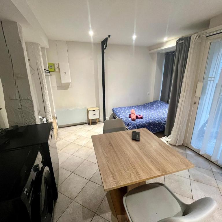Super Atypique T1 - 007 - Apartment mit 1 Schlafzimmer - 1