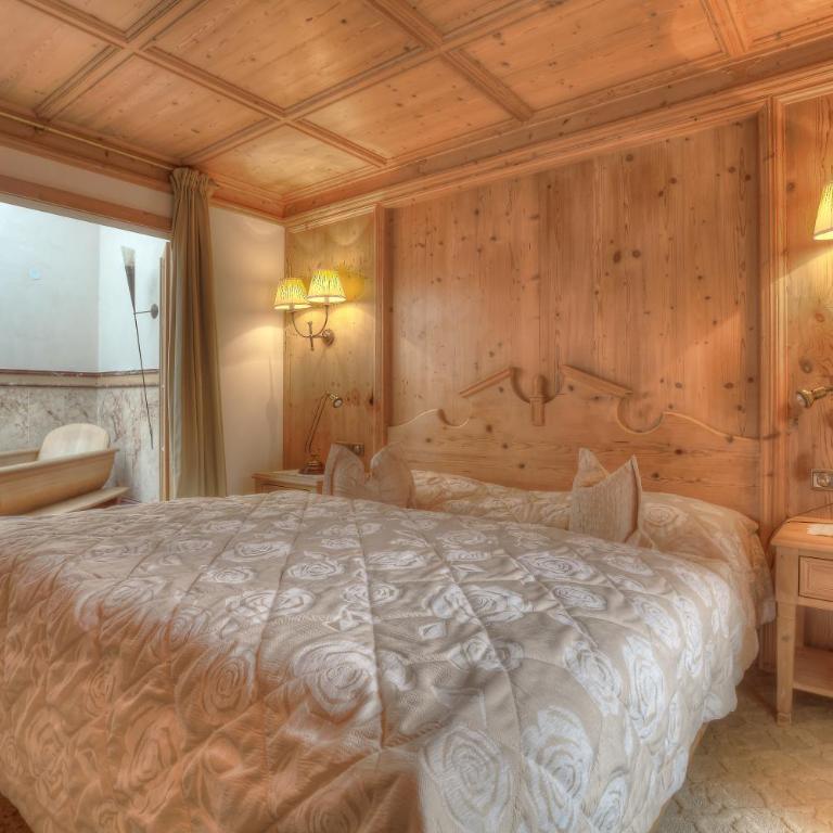 Hotel Fanes - Suite con 2 Camere da Letto - 1