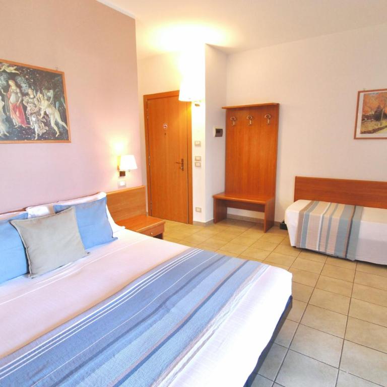 Hotel Palme Gemelle - Camera Tripla - 1