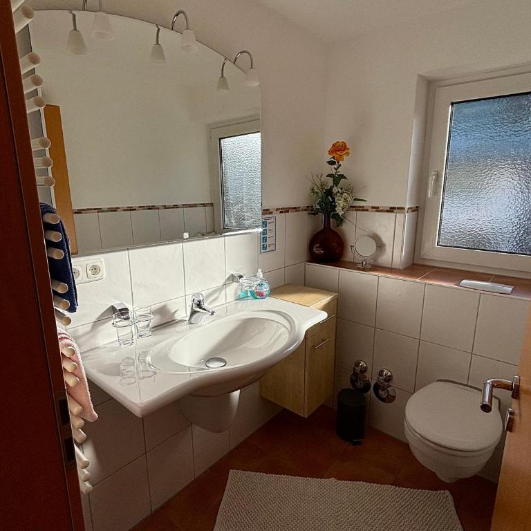 Gästehaus Söllerblick - Apartment mit 1 Schlafzimmer und Balkon - 7