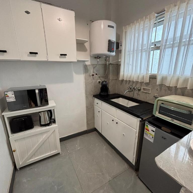 Cozy and a stone's throw from the Urquiza sea and the coast - Studio Apartment with One Double Bed - 11