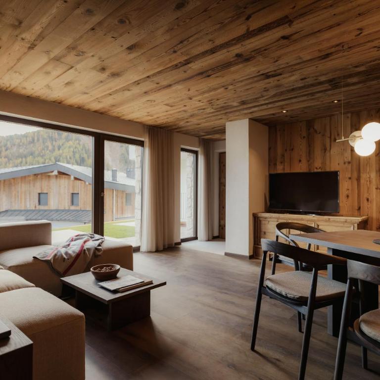 ELMA Corvara - Deluxe-Apartment mit 2 Schlafzimmern und Gartenblick - 5