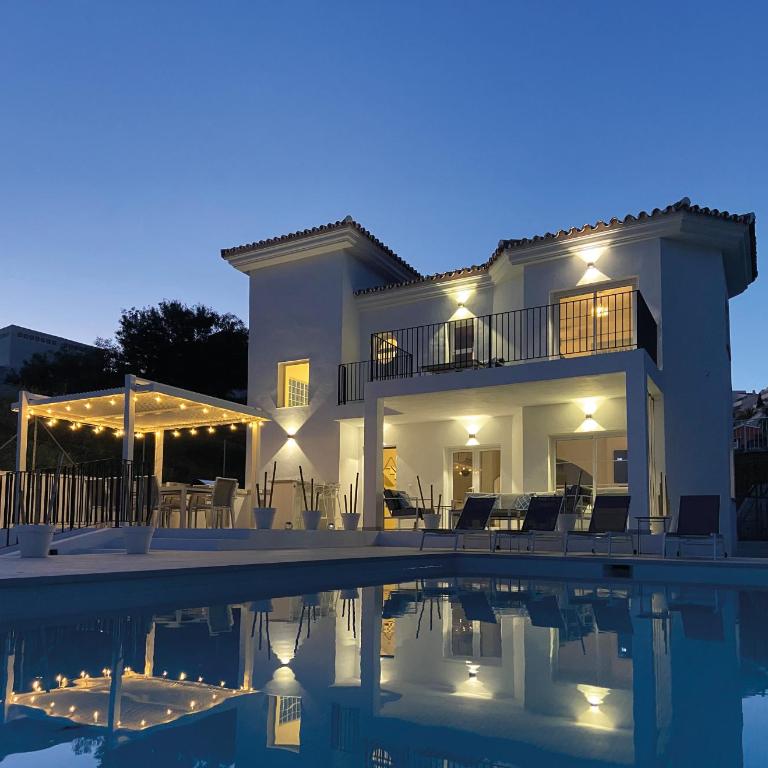 Villa Mariposa with sea views - Villa Deluxe - 2