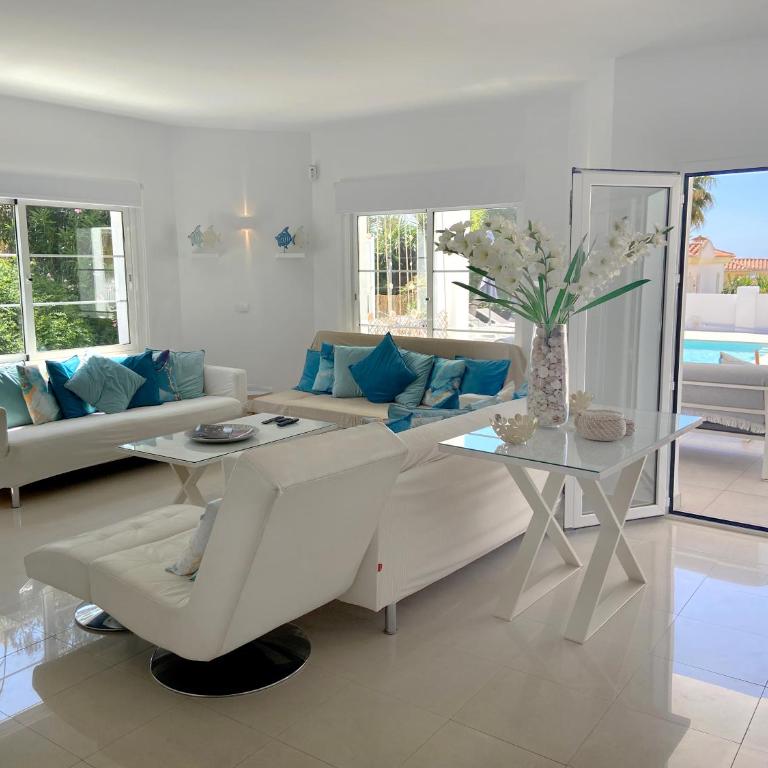 Villa Mariposa with sea views - Villa Deluxe - 26