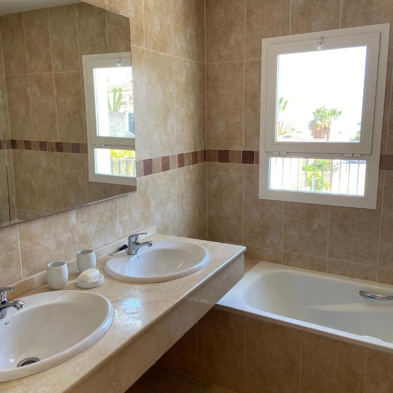 Villa Mariposa with sea views - Villa Deluxe - 14