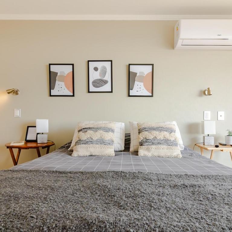 Very comfortable, amazing location - One-Bedroom Apartment with View - 25