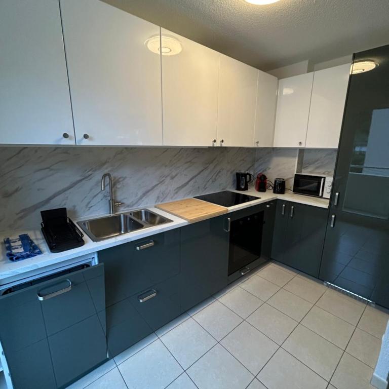 MENTON # MONACO - 3 Rooms - 6 Guests - renovated and fully equipped - Appartamento con 2 Camere da Letto - 6