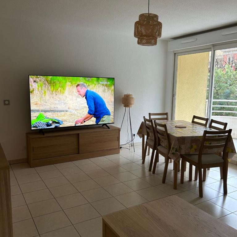 MENTON # MONACO - 3 Rooms - 6 Guests - renovated and fully equipped - Appartamento con 2 Camere da Letto - 4