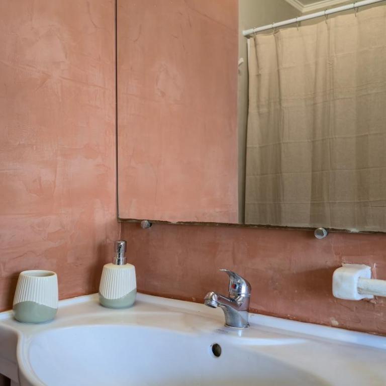 Familar Departamento frente a cerro San Cristobal con Aire acondicionado - Two-Bedroom Apartment - 14