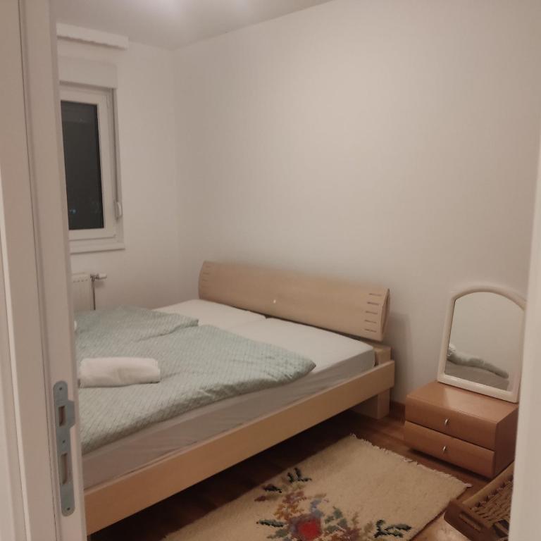 Ela - Apartman sa 1 Spavaćom Sobom - 4