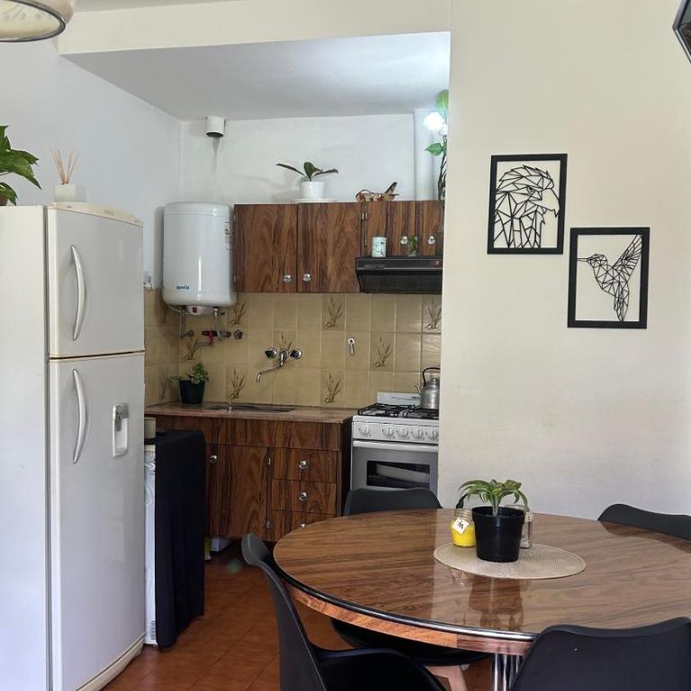 Departamento centro Carlos Paz - Apartamento de 1 dormitorio - 2