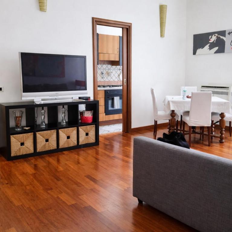 Comfort spazio e privacy 2 camere 2 bagni e self check in nel cuore di San Giovanni - Two-Bedroom Apartment - 3