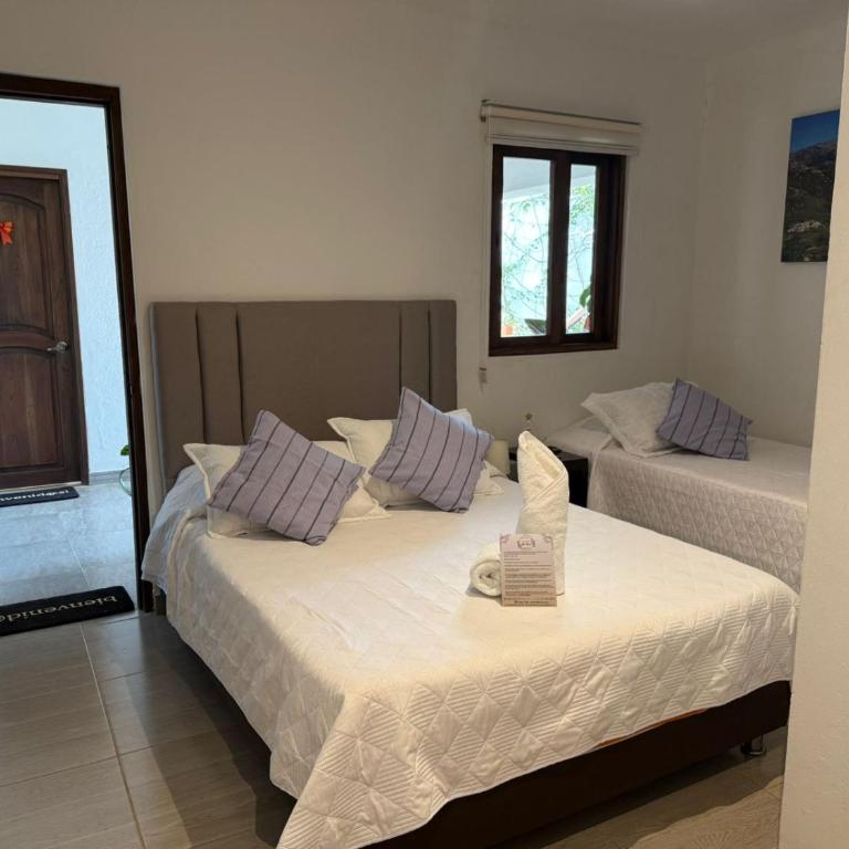 Casa Hotel El Encanto de Villa - Family Room - 1