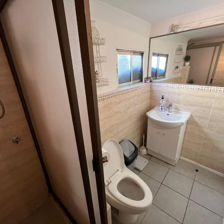 Betty Hospedaje-Full Equipada-Estacionamiento Incluido - Apartment - 21