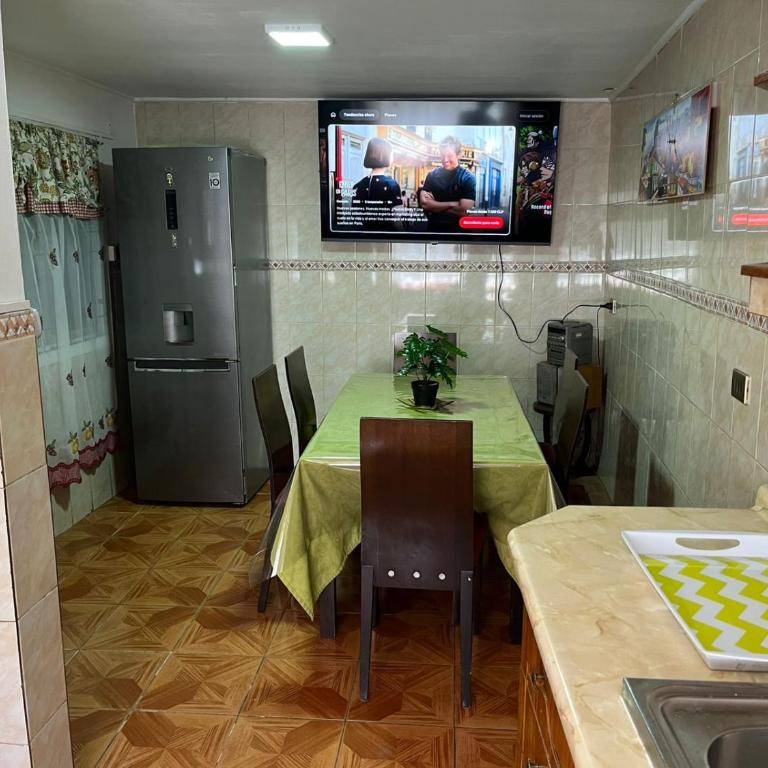 Betty Hospedaje-Full Equipada-Estacionamiento Incluido - Apartment - 28