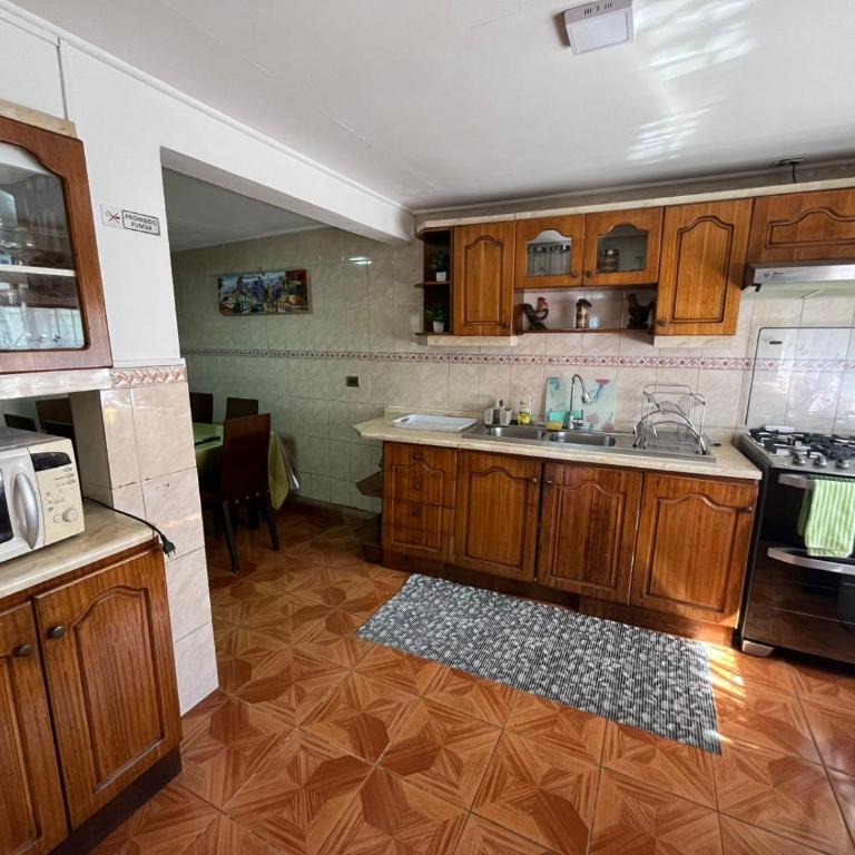 Betty Hospedaje-Full Equipada-Estacionamiento Incluido - Apartment - 40