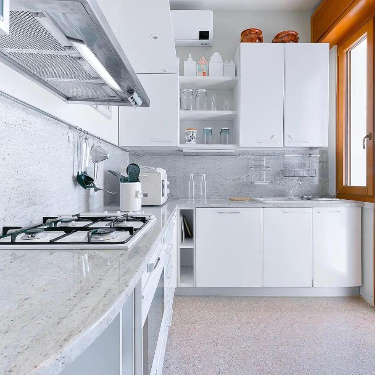 La Terrazza sul Garda - Three-Bedroom Apartment - 15