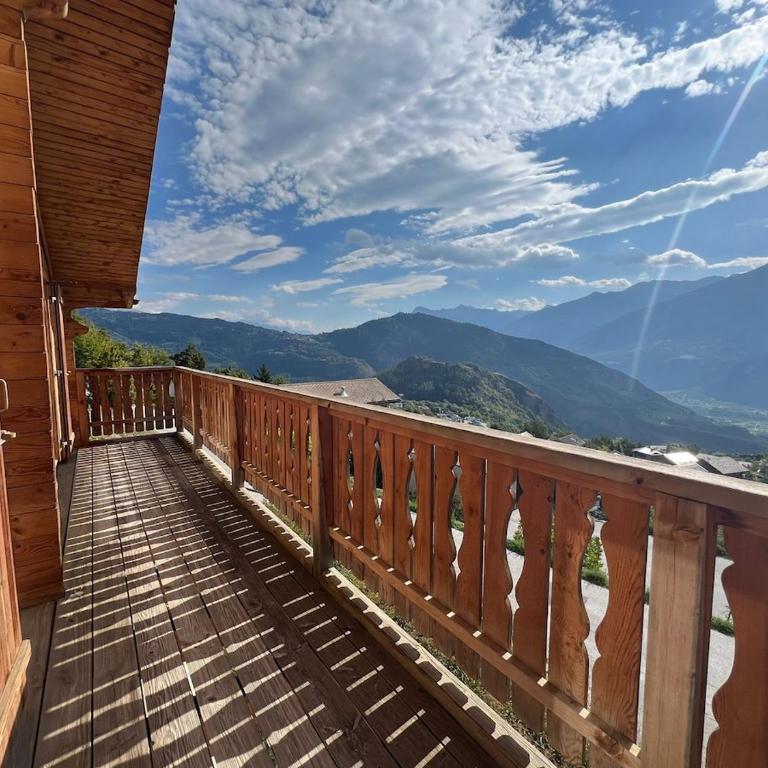 Chalet cosy plein sud proche Crans Montana et Anzère! Vue unique sur les Alpes - Chalet mit 3 Schlafzimmern - 6