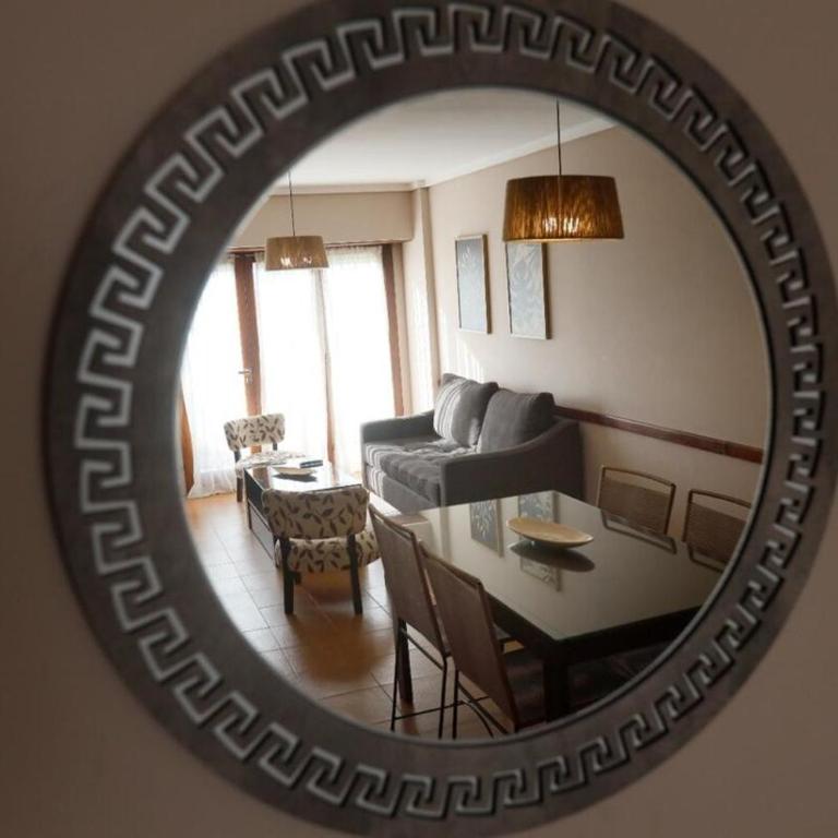 Depto 3 ambientes con balcon vista al mar y cochera - One-Bedroom Apartment - 8