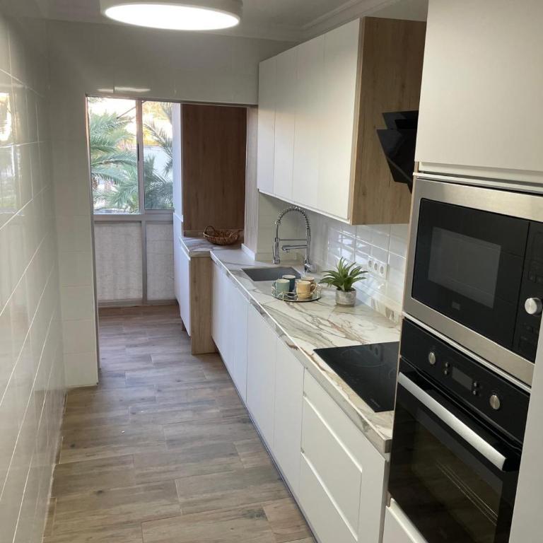 Casa Orilla del Mar - Three-Bedroom Apartment - 1