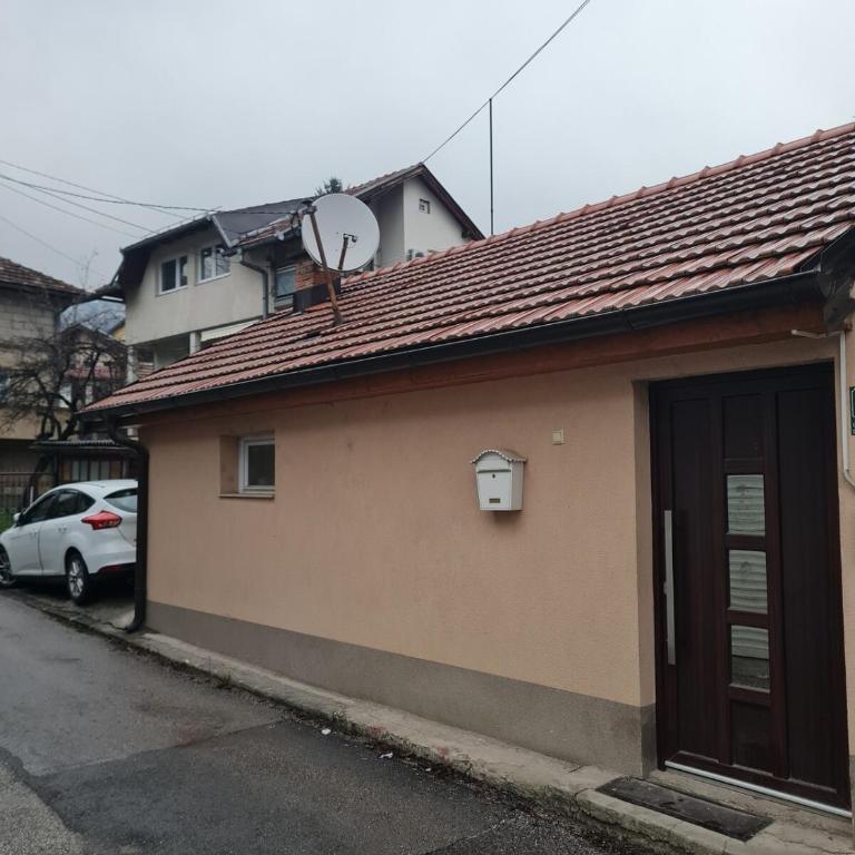 Old town family home 5min to Bascarsija - Kuća sa 2 Spavaće Sobe - 27