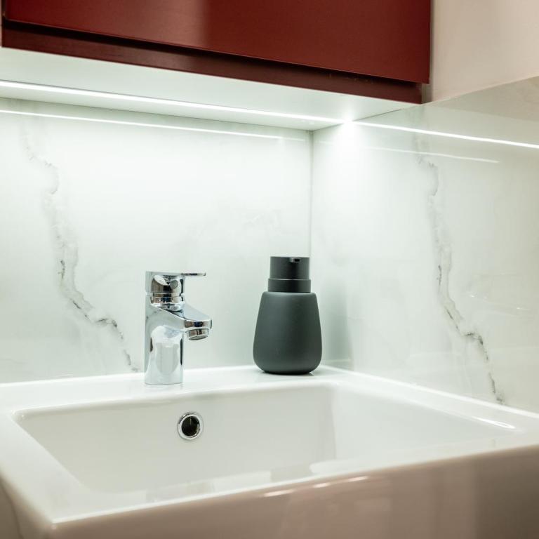 Apartman G1 - Apartment with Balcony - 16