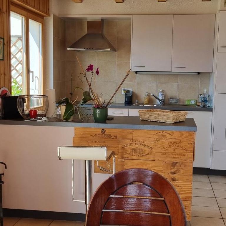 Chalet cosy plein sud proche Crans Montana et Anzère! Vue unique sur les Alpes - Chalet mit 3 Schlafzimmern - 37