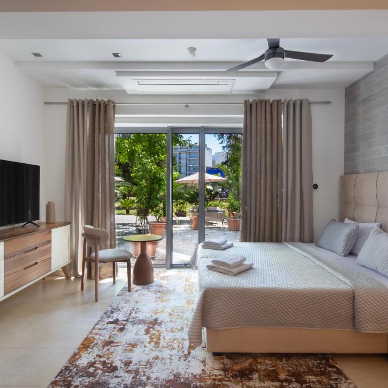 Torch Apartments - Studio - 6