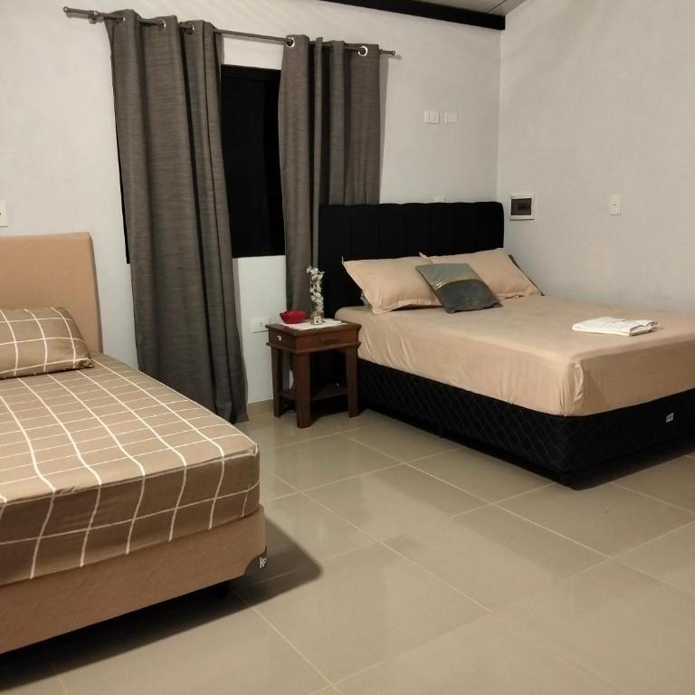 Posada El Encuentro - Triple Room with Balcony - 3
