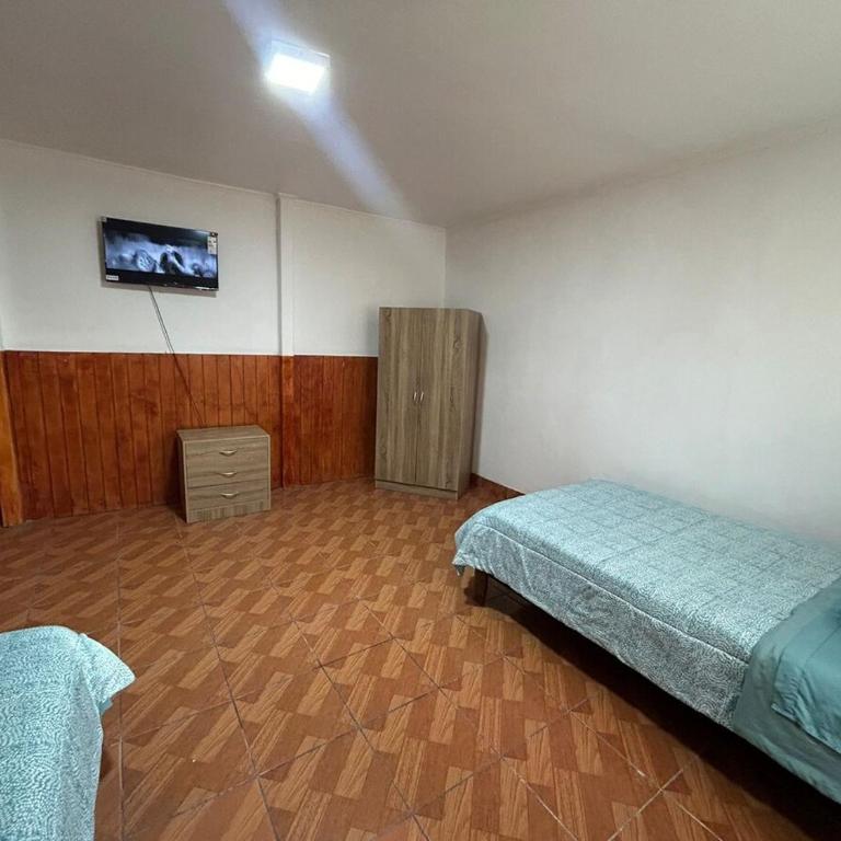 Casa hostal - Eight-Bedroom House - 13