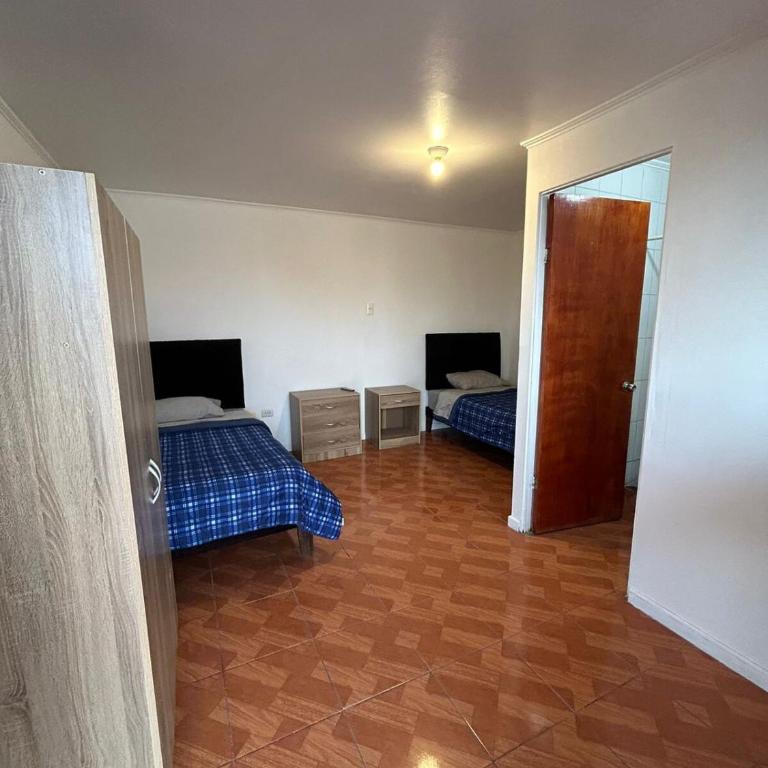 Casa hostal - Eight-Bedroom House - 26