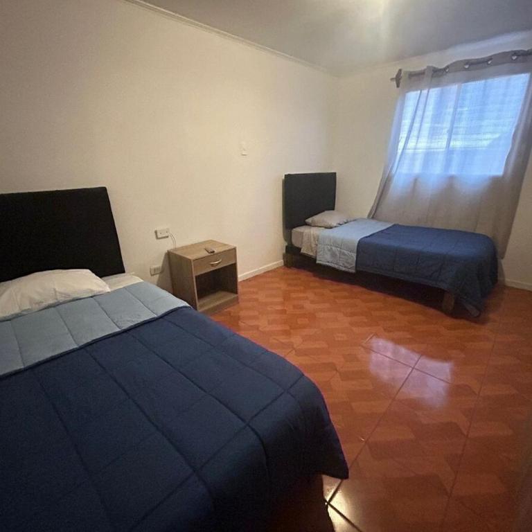 Casa hostal - Eight-Bedroom House - 27