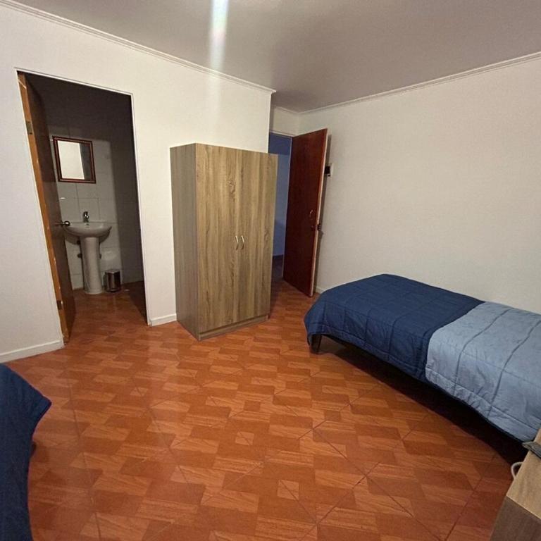 Casa hostal - Eight-Bedroom House - 31