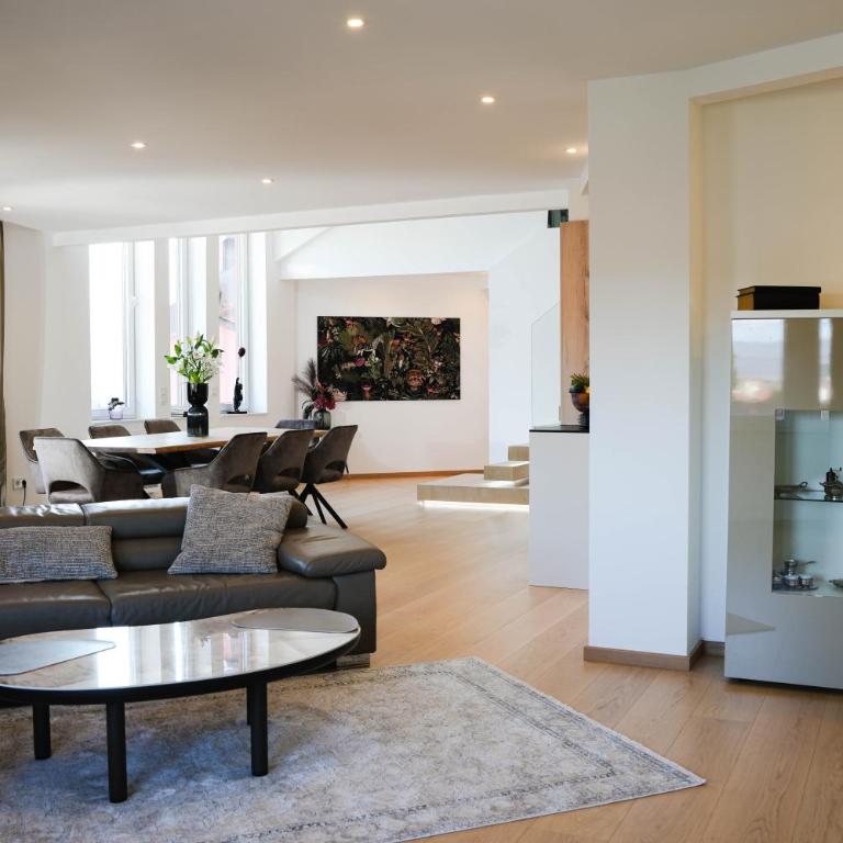 PENTHOUSE ROYA BiHAC - Penthaus Apartman sa 4 Spavaće Sobe - 2