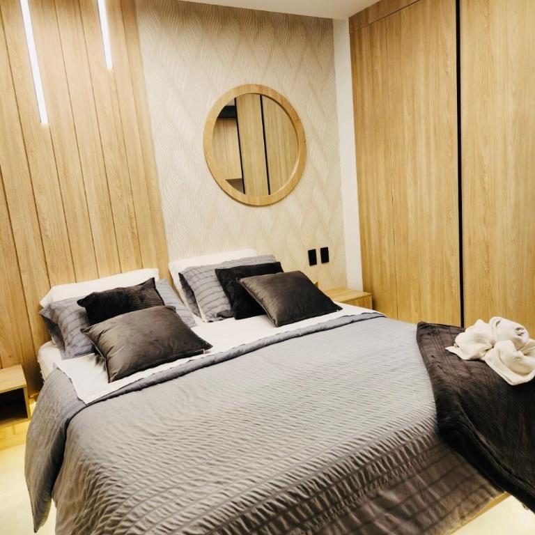 Studio Prime Adagio - Sector La Carolina - One-Bedroom Apartment - 29