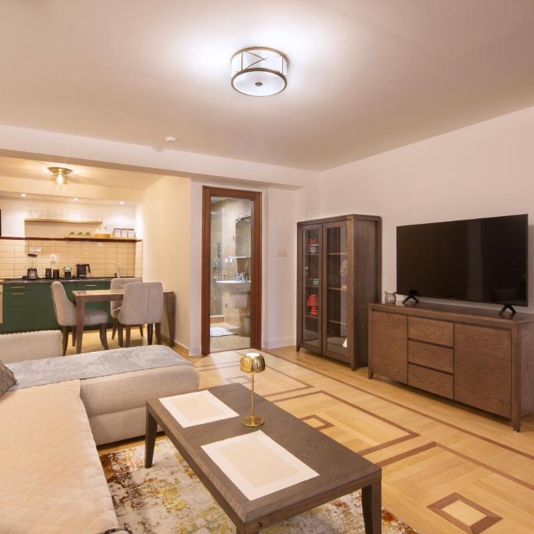 Torch Apartments - Studio - 1