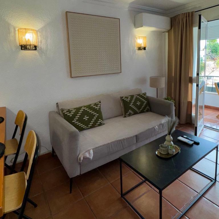 Caroline House Marbella Puerto Banus - One-Bedroom Apartment - 7
