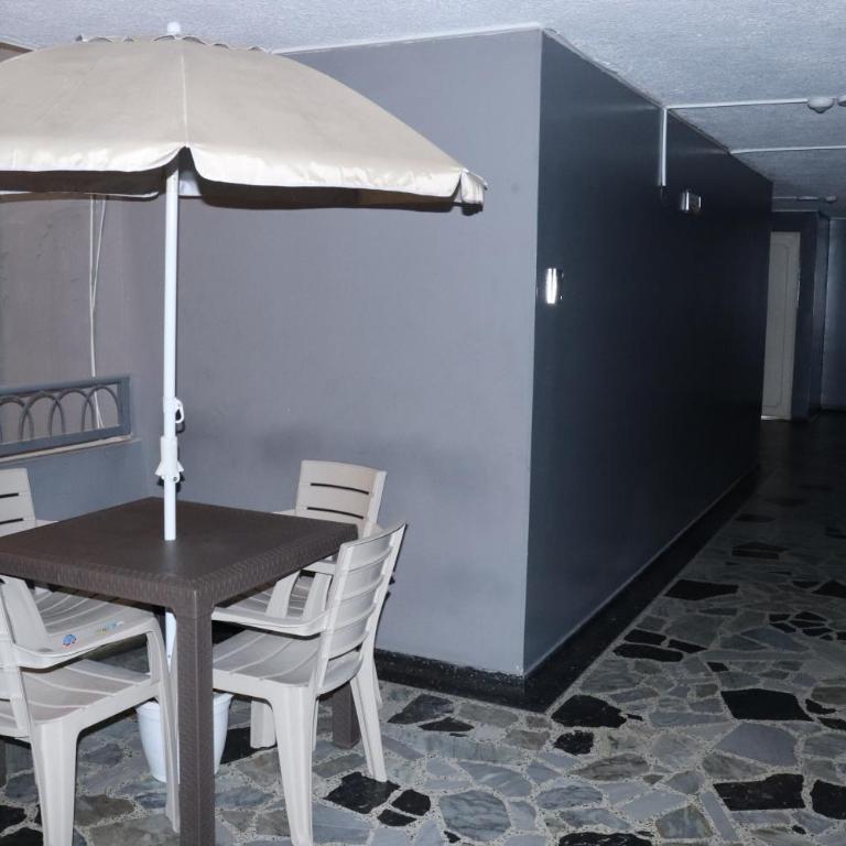 Hotel Inambu Villavicencio - Comfort Triple Room - 8