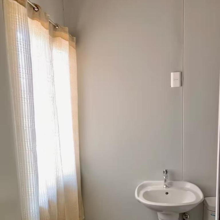 Habitación con baño privado - One-Bedroom Apartment - 3