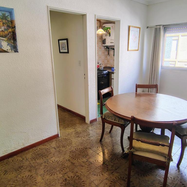 EFDEPARTAMENTOS Dos ambientes Plaza Colon - Apartamento con vistas y balcón - 1