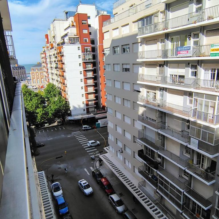 EFDEPARTAMENTOS Dos ambientes Plaza Colon - Apartamento con vistas y balcón - 8