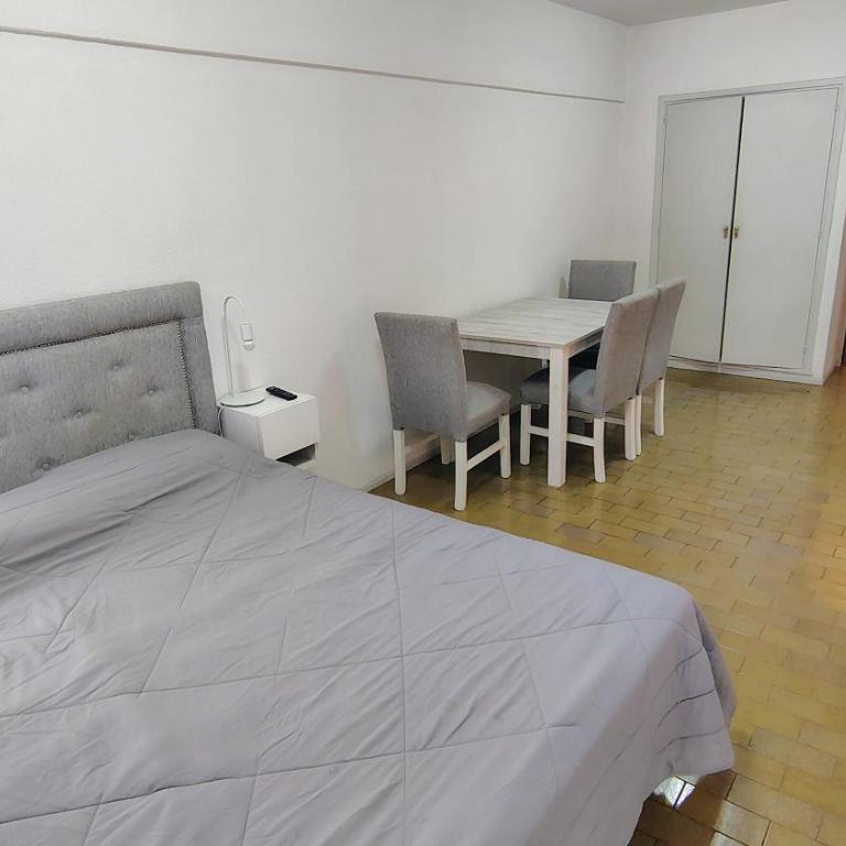 Ambiente con wifi Plaza Colon - Estudio Doble Deluxe - 2