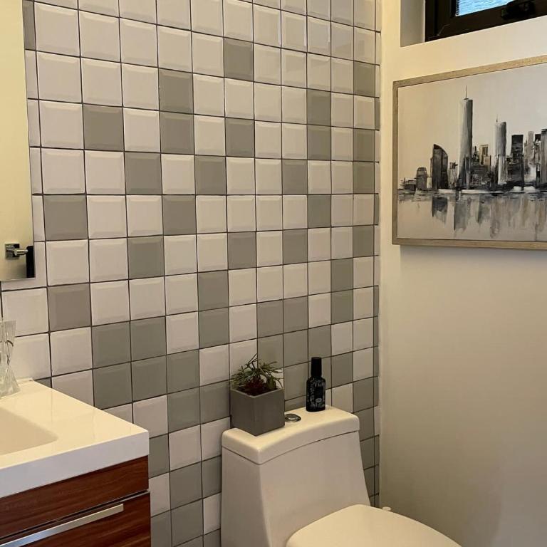 - Touristic Area 1 BR Avenida Revolucion - Apartment - 11